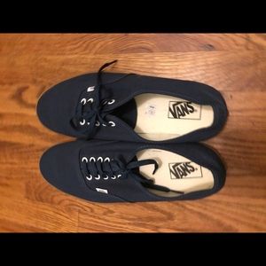 Vans skate shoe-  New- navy
